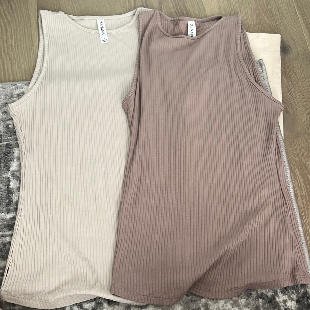 TAN AND CREAM TANKS NWT